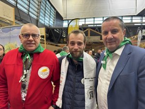 « Je conseille à tous les jeunes de participer au concours » : le Lozérien Matthieu Hamel, Mister France agricole 2025, était porte de Versailles