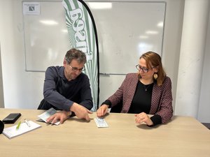 Du rose dans les campagnes : quand la FDSEA de Lozère agit avec la Ligue contre le cancer