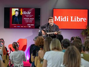 « J’ai la passion du vin depuis toujours », confie Patrick Bruel, invité d’honneur de la soirée organisée par le magazine « élixir »