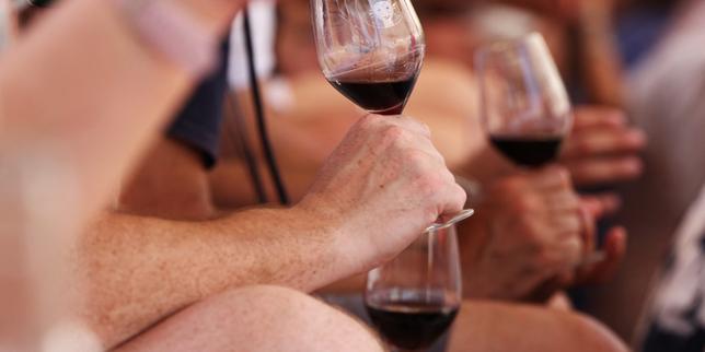 Avec des ventes en primeur au ralenti, les grands crus bordelais ne sont plus immunisés contre la crise viticole