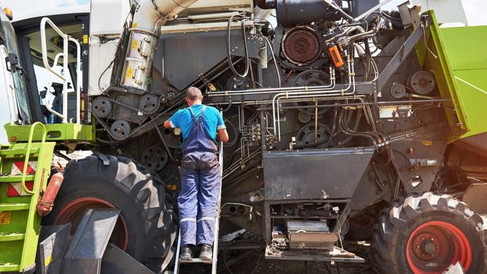 Dans les concessions agricoles, un « contact client rude » qui « use »