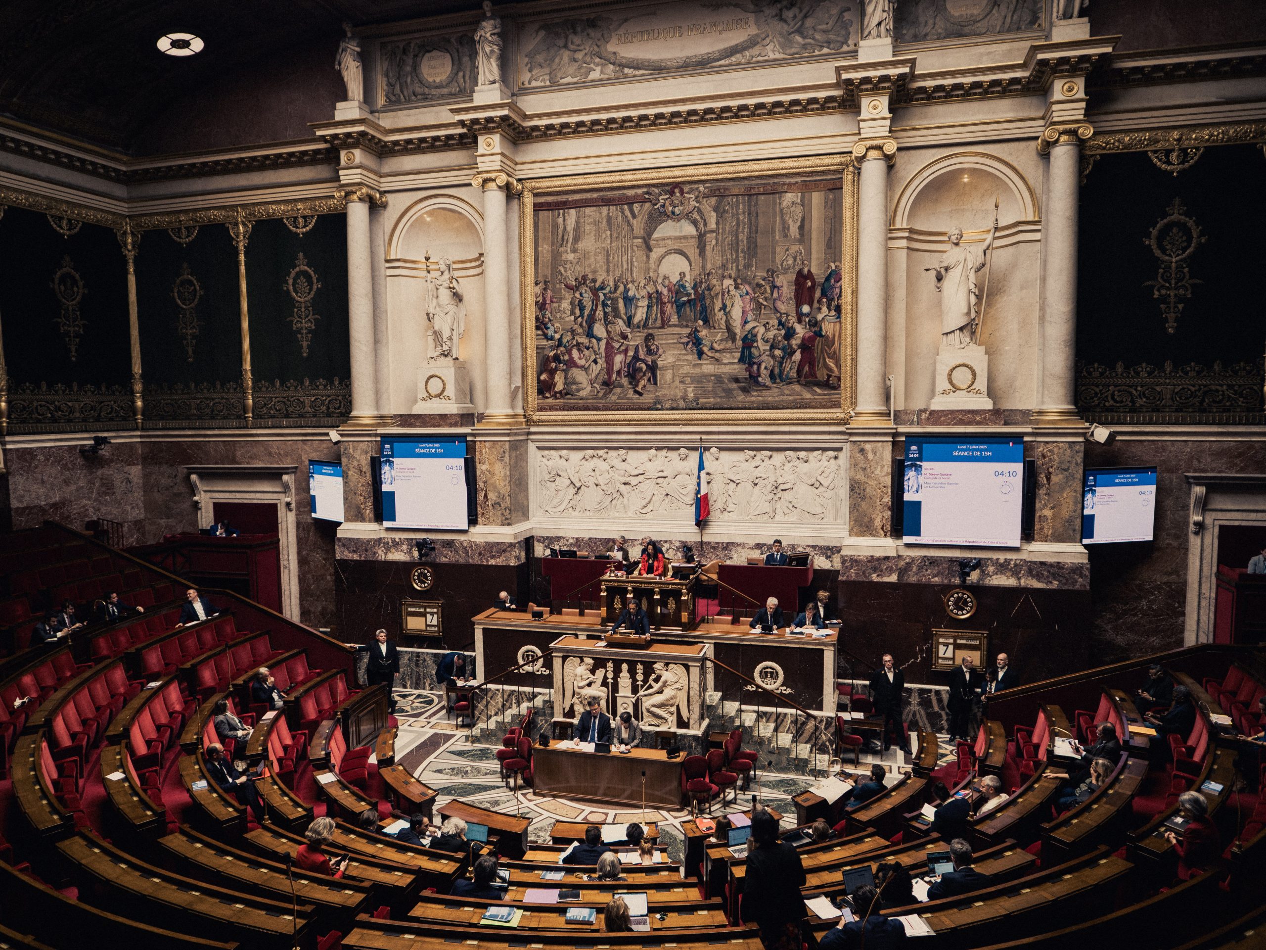 Agriculture : la loi Duplomb définitivement adoptée par le Parlement