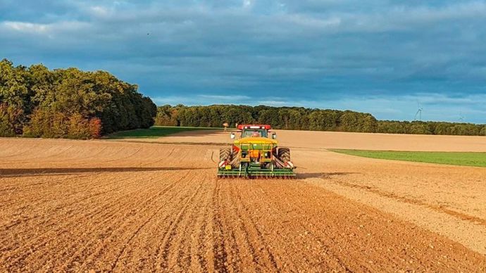 Tendances météo jusqu’à l’automne : à quoi s’attendre pour les travaux des champs ?