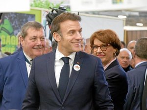 Emmanuel Macron attendu à Roquefort : une visite présidentielle au cœur de la filière fromagère