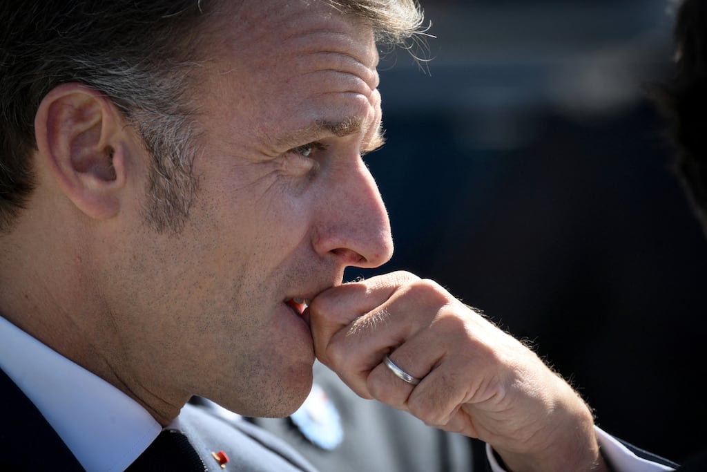 Emmanuel Macron promulgue la loi Duplomb après la censure partielle du Conseil constitutionnel