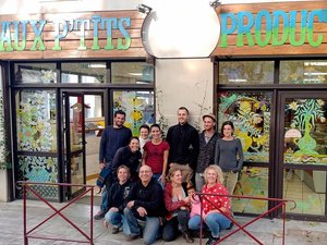 « Ça leur permet de toucher du doigt le travail de la ferme » : À Lodève, Aux P’tits Producteurs, ceux qui cultivent vous servent eux-mêmes