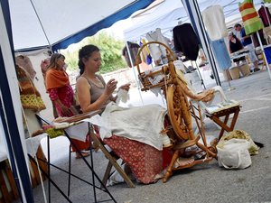 Marché de créateurs, démonstrations de tonte de moutons, ateliers, conférences, etc. : la laine est à l’honneur au cœur des Cévennes