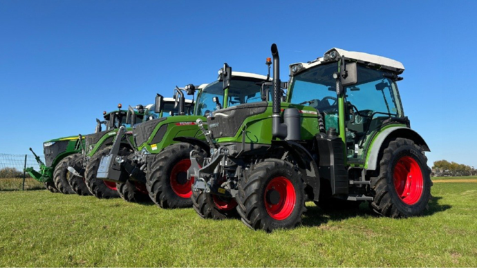 Une concession perd la carte Fendt, une armada de tracteurs part aux enchères