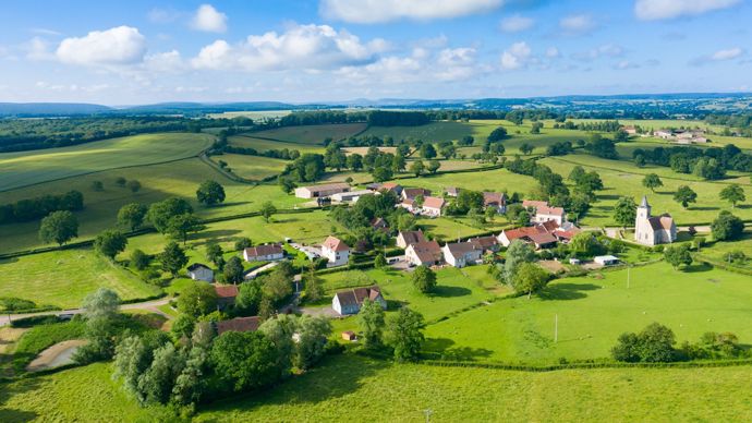 En déclin depuis 80 ans, les maires agriculteurs comptent encore peser